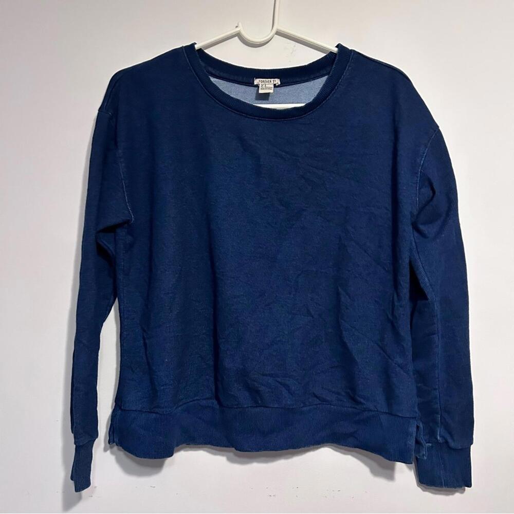 Blue Denim-like Crewneck Sweater Size Small